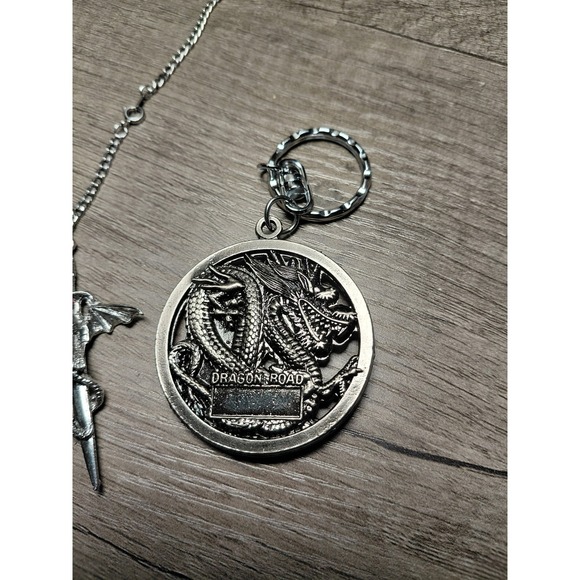 Dragon Road Metal Keychain and Necklace Set Silver Tone Dragon Theme - Picture 3 of 7